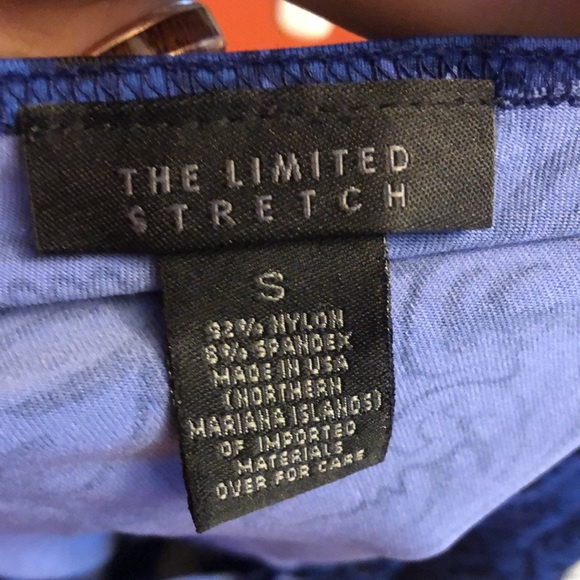 👑 The Limited Stretch Top Size Small - Picture 5 of 6